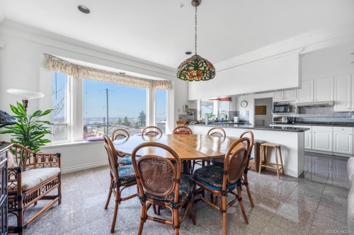 2154 Burquitlam Drive, Vancouver, BC 