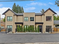 2-6070 Elgin Avenue Burnaby, BC V5H 3S4