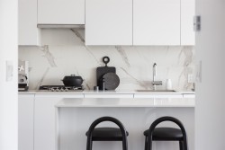 606-3888 Evergreen Place Burnaby, BC V3J 0M3