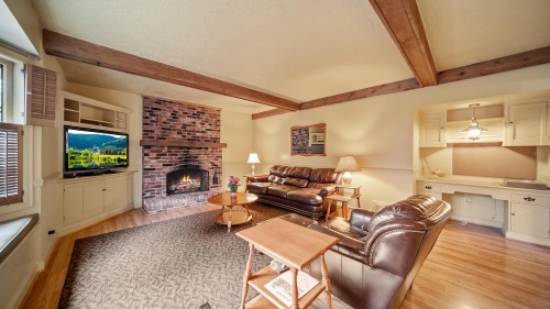 3537 31St Avenue W, Vancouver, BC 