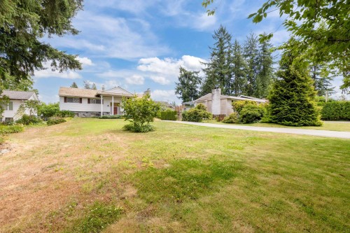 945 Lillian Street, Coquitlam, BC 