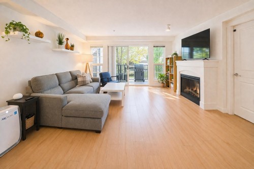 208-2958 Silver Springs Boulevard  Coquitlam, BC V3E 3R9