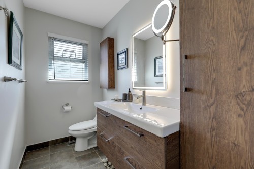 3523 Allan Road, North Vancouver, BC 