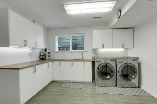 3523 Allan Road, North Vancouver, BC 