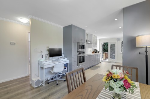 3523 Allan Road, North Vancouver, BC 