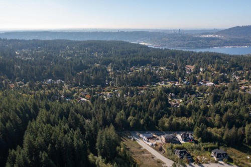 2990 Eaglecrest Drive, Anmore, BC 