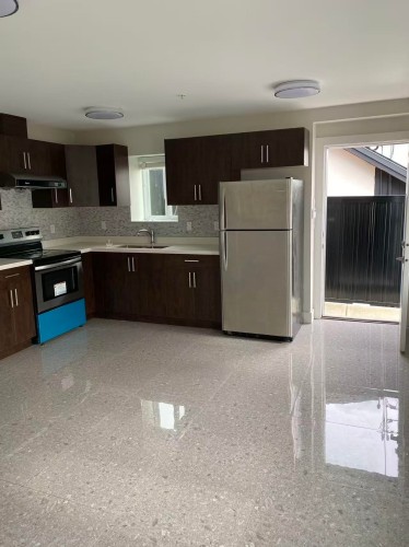 Laneway House-3254 E 6Th Ave, Vancouver, BC 