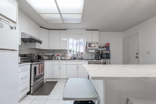 3681 Adanac Street, Vancouver, BC 