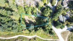 5661 Salmon Drive Sechelt, BC V0N 3A0