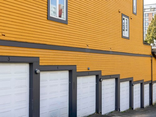 1065 Pender Street E, Vancouver, BC 