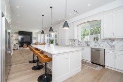 576 Linton Street  Coquitlam, BC V3J 6J2