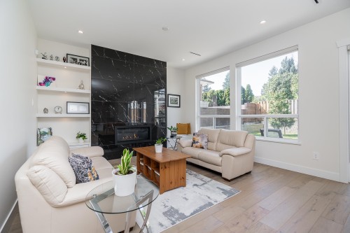 576 Linton Street, Coquitlam, BC 