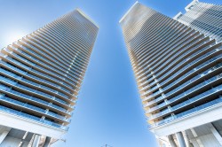 1904-4890 Lougheed Highway Burnaby, BC V5C 0N2