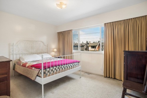 5392 Maple Crescent, Delta, BC 