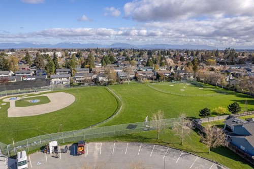 5392 Maple Crescent, Delta, BC 