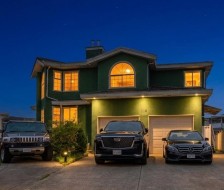 716 Crane Place New Westminster, BC V3M 6P5