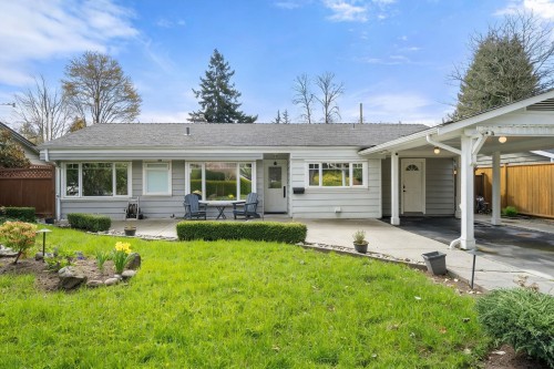 1615 Mcbride Street  North Vancouver, BC V7P 1G5