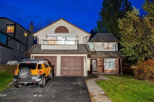 949 Lynwood Avenue, Port Coquitlam, BC 
