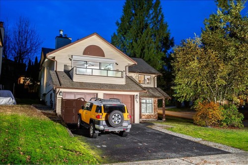 949 Lynwood Avenue, Port Coquitlam, BC 