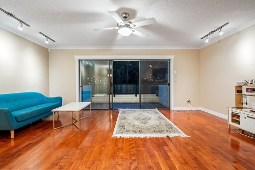 949 Lynwood Avenue, Port Coquitlam, BC 