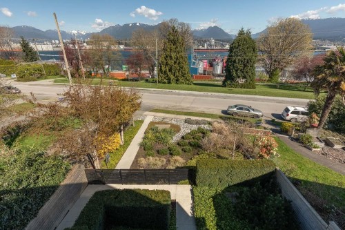 2732 Wall Street, Vancouver, BC 