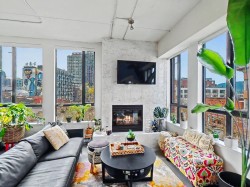 501-28 Powell Street  Vancouver, BC V6A 1E7