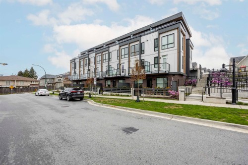 115-715 Ducklow Street  Coquitlam, BC V3J 0P7