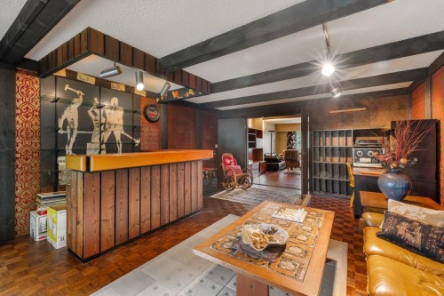 674 Blue Mountain Street, Coquitlam, BC 