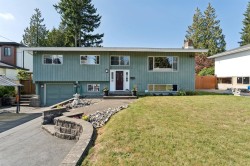 558 Draycott Street  Coquitlam, BC V3J 6M6