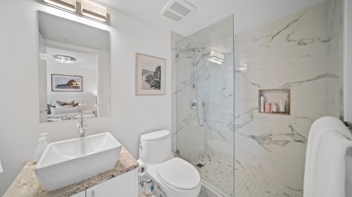 1802-1238 Richards Street, Vancouver, BC 