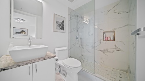 1802-1238 Richards Street, Vancouver, BC 