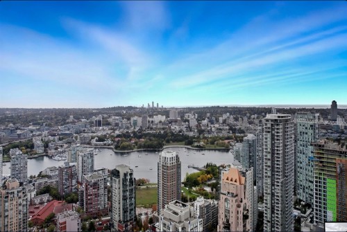 1802-1238 Richards Street, Vancouver, BC 