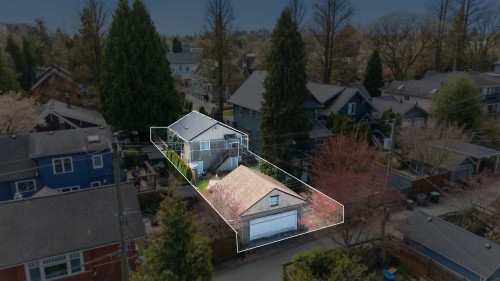905 23 Avenue W, Vancouver, BC 