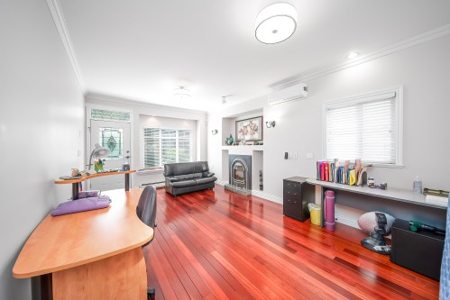 1312 Tenth Street, New Westminster, BC 