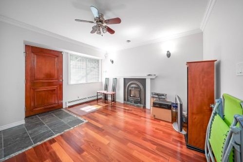 1312 Tenth Street, New Westminster, BC 