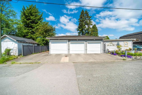1312 Tenth Street, New Westminster, BC 