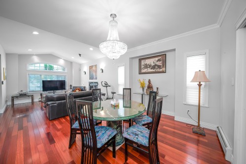 1312 Tenth Street, New Westminster, BC 