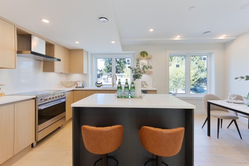 3420 Knight Street, Vancouver, BC 