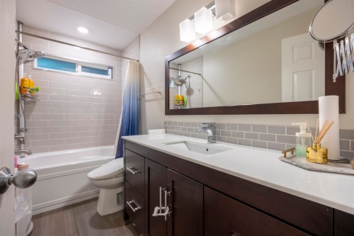 2634 Rogate Avenue, Coquitlam, BC 