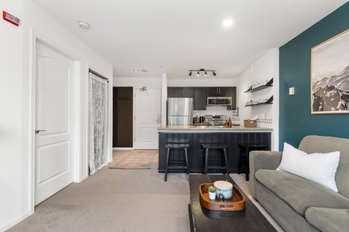 407-4314 Main Street  Whistler, BC V8E 1A8