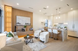 2-4875 Albert Street Burnaby, BC V5C 2H4