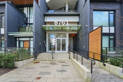 604-8761 University Crescent  Burnaby, BC V5A 0G3