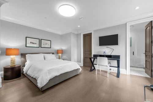 1738 38Th Avenue W, Vancouver, BC 