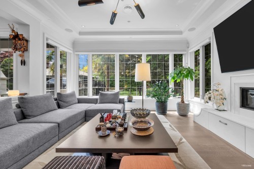 1738 38Th Avenue W, Vancouver, BC 