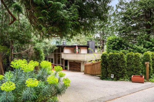 4891 Water Lane, West Vancouver, BC 