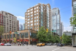 905-822 Homer Street  Vancouver, BC V6B 6M3