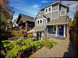 2015 Creelman Avenue  Vancouver, BC V6J 1C2