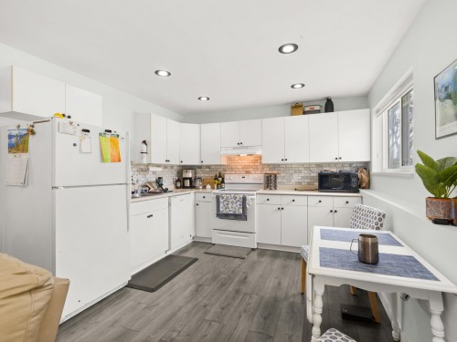 797 Celestial Place, Gibsons, BC 