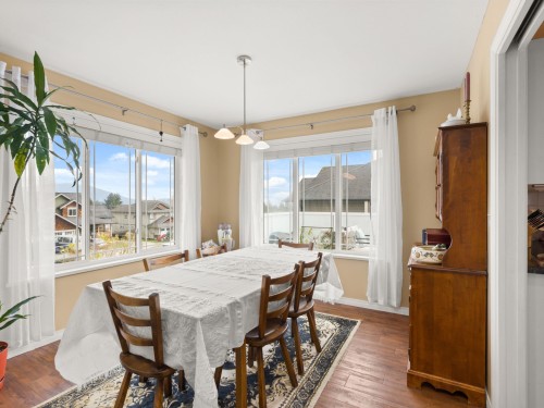 797 Celestial Place, Gibsons, BC 