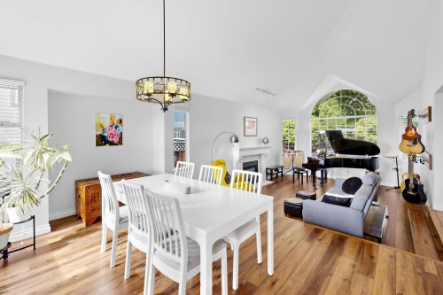 2972 Robson Drive, Coquitlam, BC 